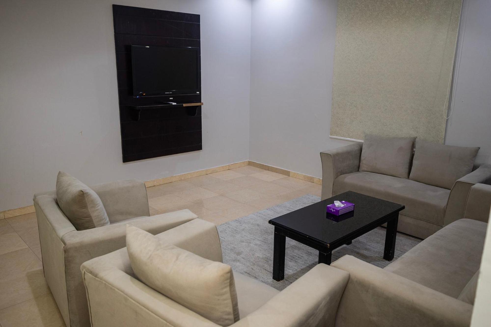 Ahlin Serviced Apartments Riad Exterior foto
