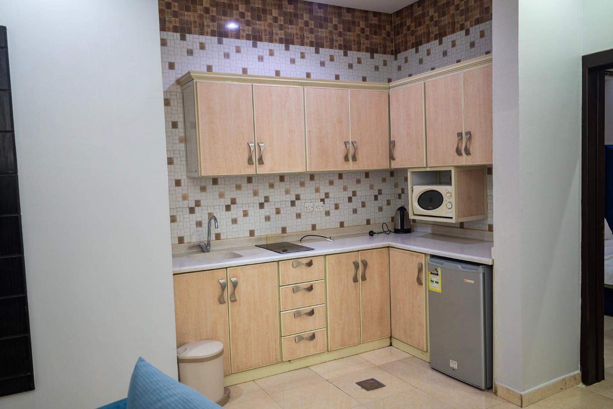 Ahlin Serviced Apartments Riad Exterior foto